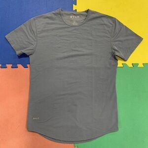 BYLT Shirt Men's Medium Lavender Drop Cut Lux Stretch Short Sleeve Activewear